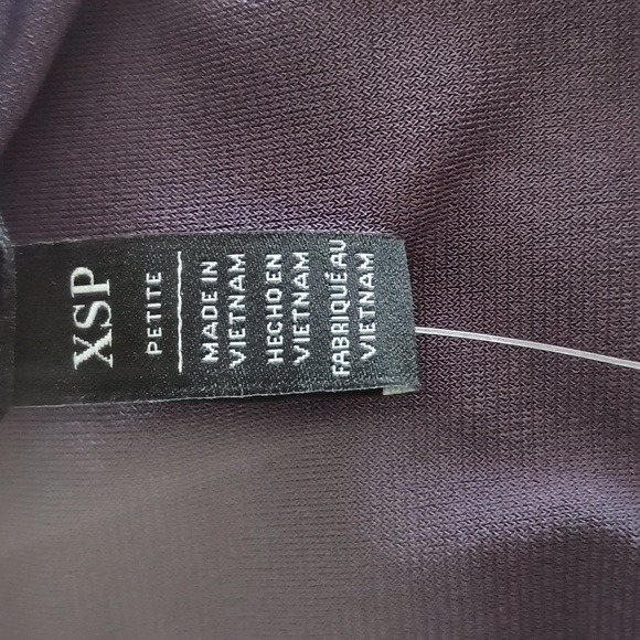 White House Black Market 2 Piece Smoky Orchid Lace High Neck Shell Ex Small Pet - Picture 8 of 10